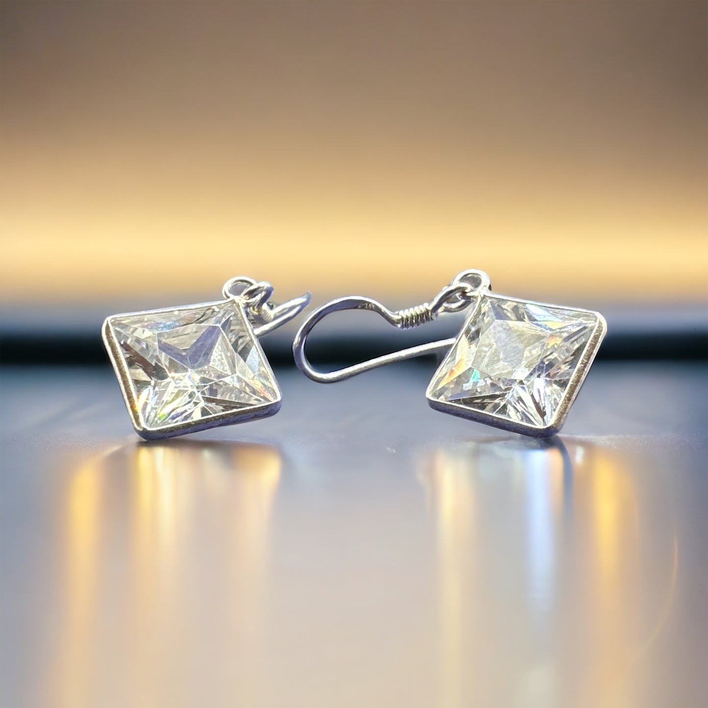 Pendiente Rombo Plata con Zirconia