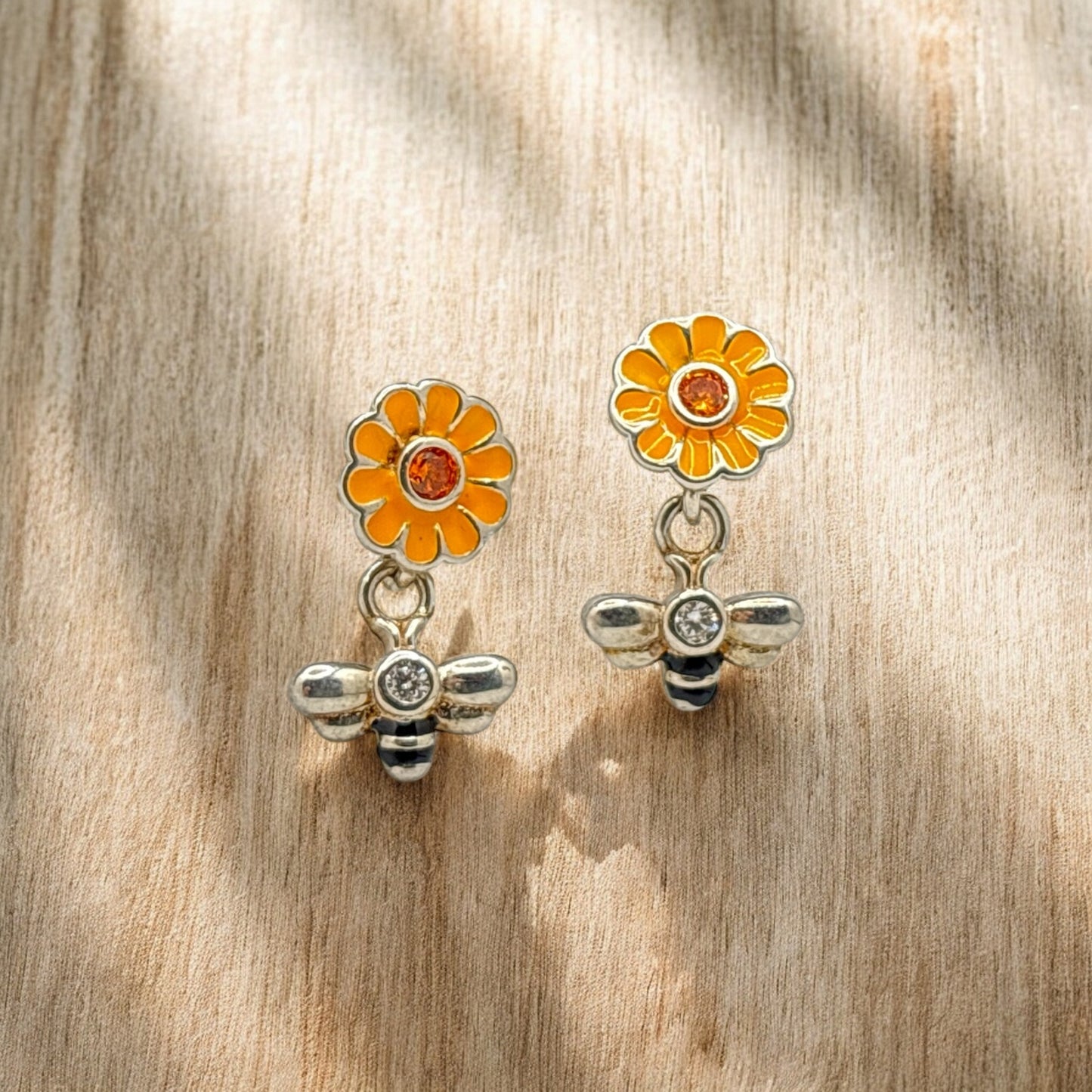 Daisy & Bee Earrings
