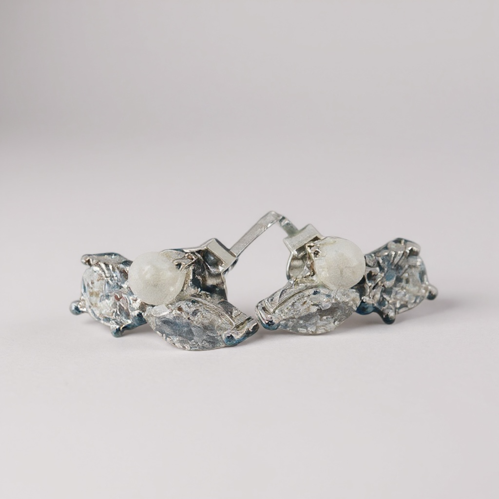 Crystal & Pearl Stud Earrings