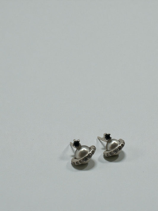 Silver Saturn Pearl Earrings